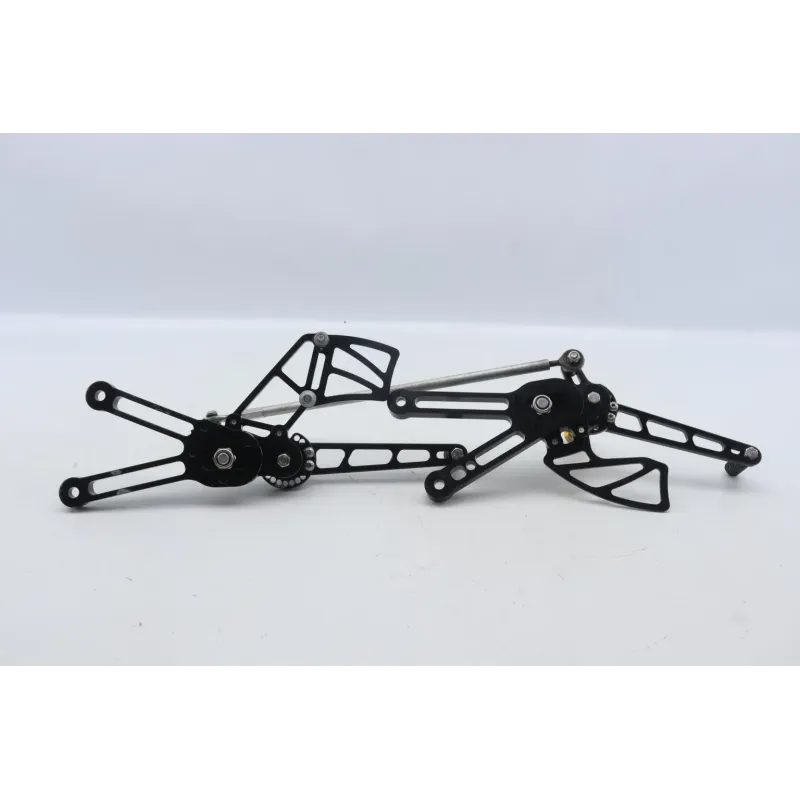 Platine avant droite YAMAHA YZF 1000 R1 2009 - 2011