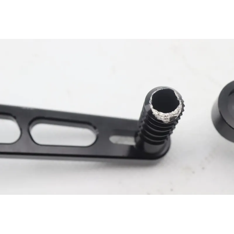 Platine avant droite YAMAHA YZF 1000 R1 2009 - 2011