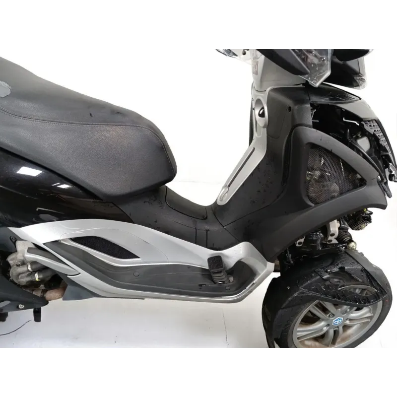 PIAGGIO MP3 300 YOURBAN