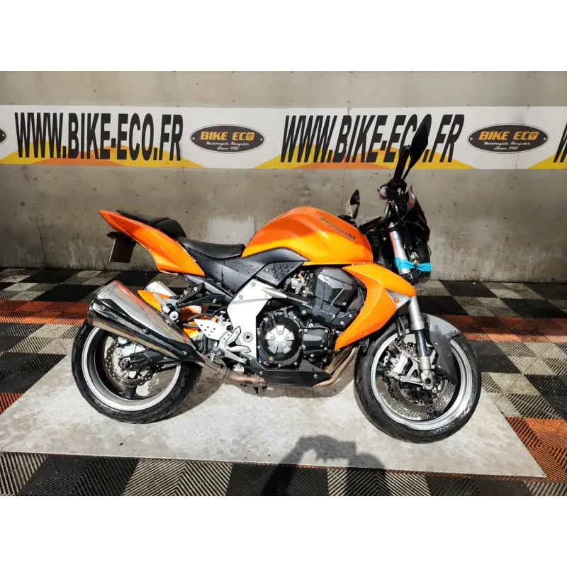KAWASAKI Z1000