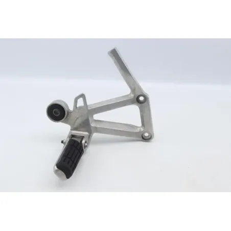 Platine arriere droite YAMAHA FZS 600 FAZER 2002 - 2003