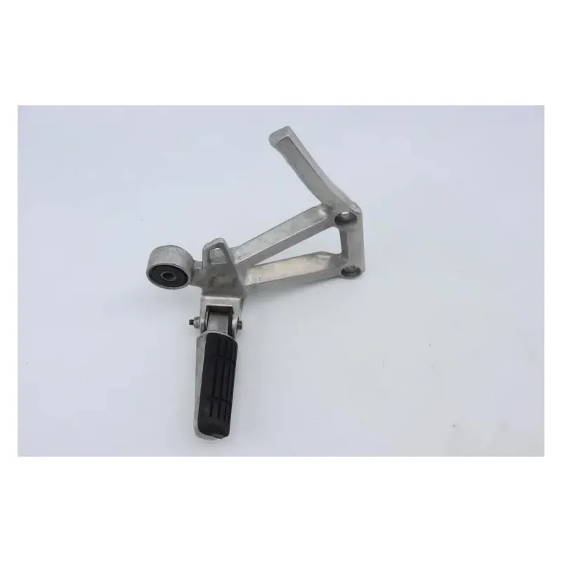 Platine arriere droite YAMAHA FZS 600 FAZER 2002 - 2003