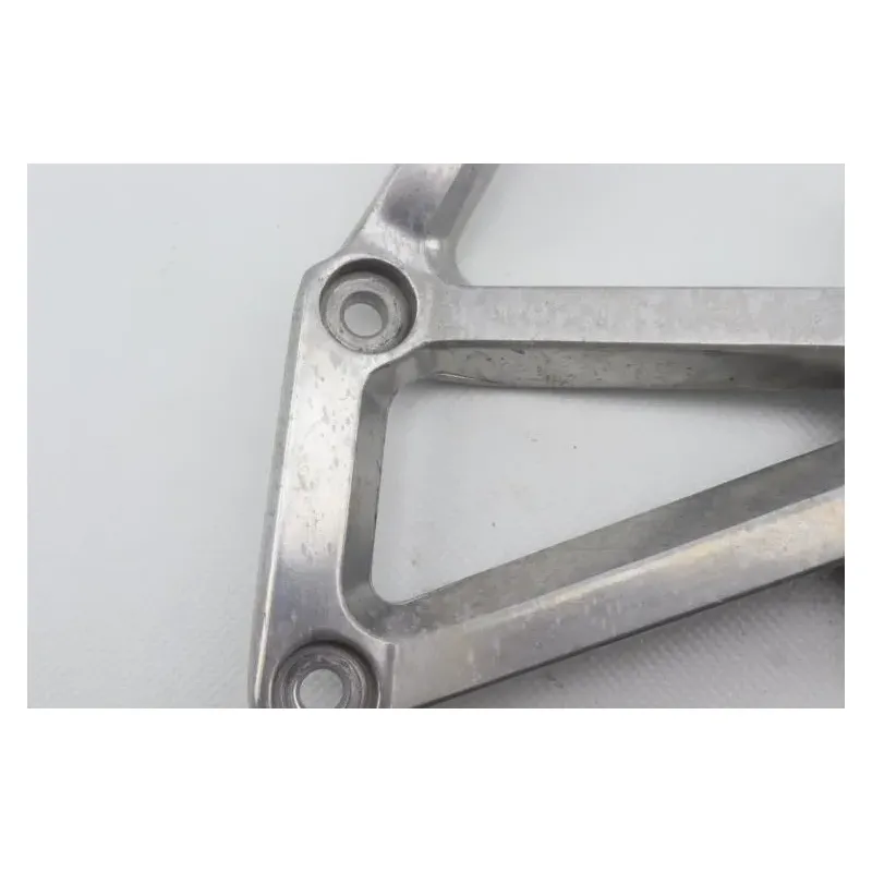 Platine arriere gauche YAMAHA FZS 600 FAZER 2002 - 2003