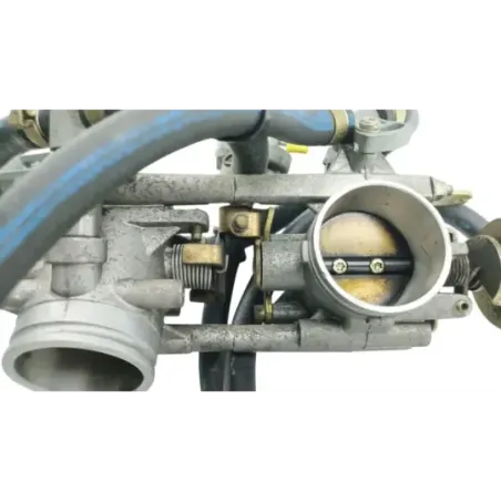 Rampe d'injection DUCATI MONSTER 900 2001 - 2002