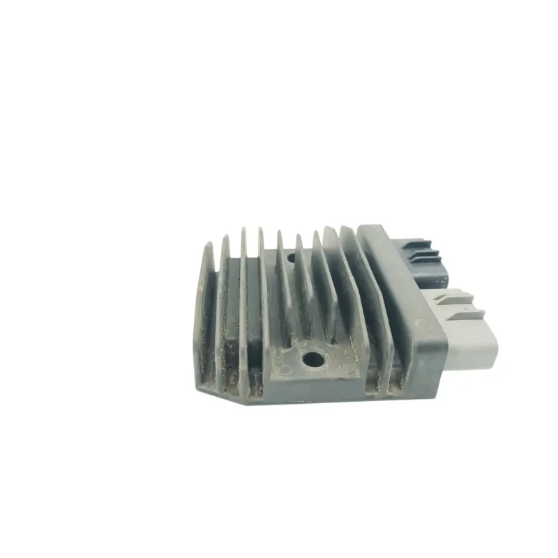 Regulateur charge batterie HONDA CB 750 HORNET ABS 2023 - 2026