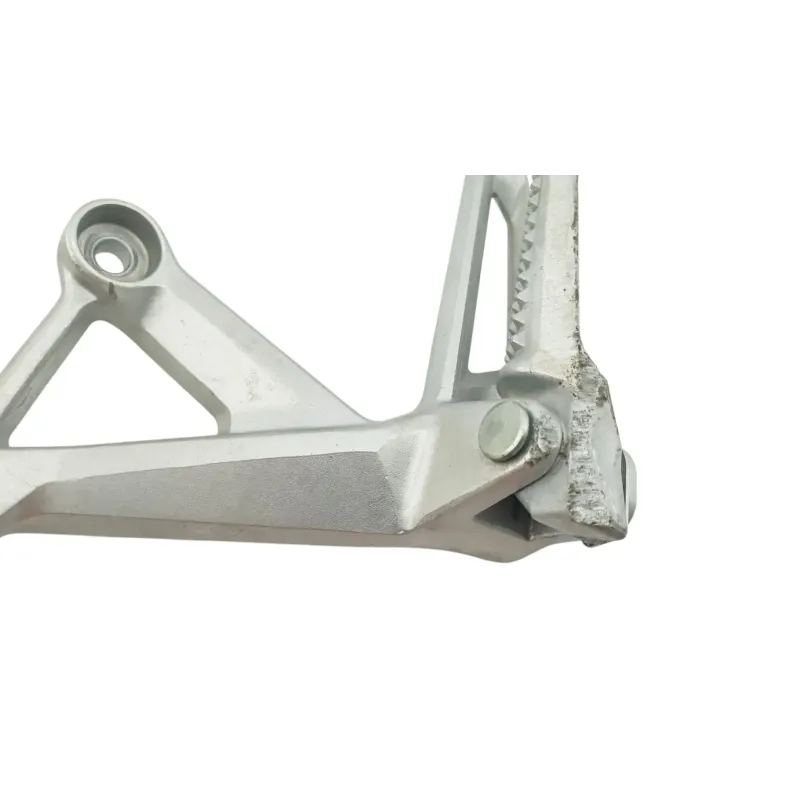 Platine arriere gauche HONDA CB 750 HORNET ABS 2023 - 2026