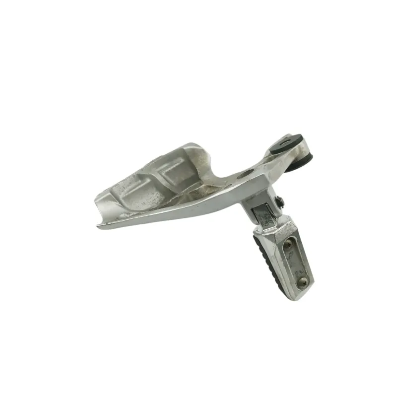 Platine arriere droite SUZUKI GSXR 1300 HAYABUSA 2008 - 2010