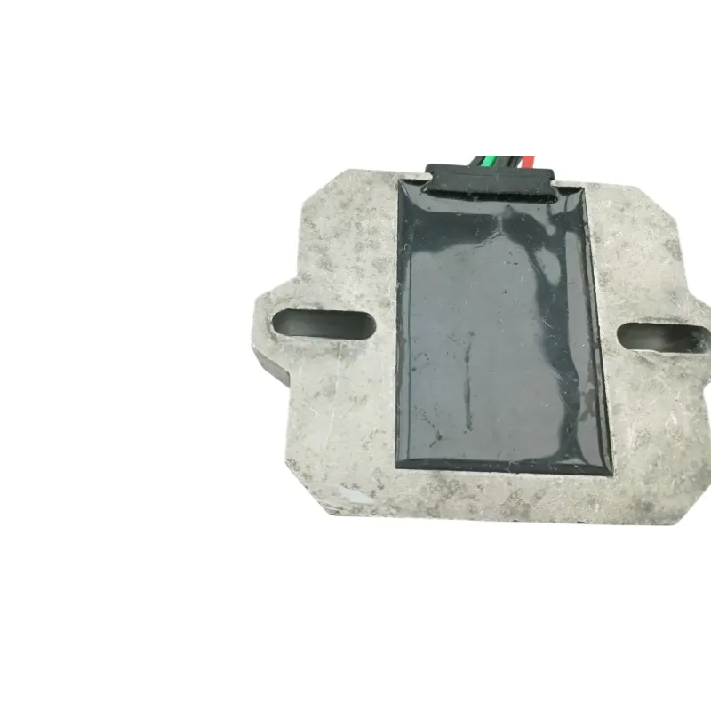 Regulateur charge batterie SUZUKI GSXR 600 2001 - 2003