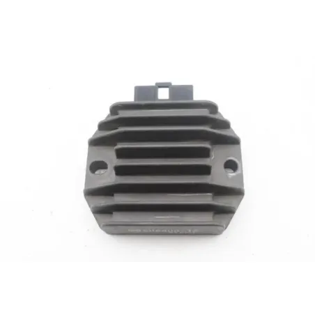 Regulateur charge batterie PIAGGIO BEVERLY 125 2004 - 2005
