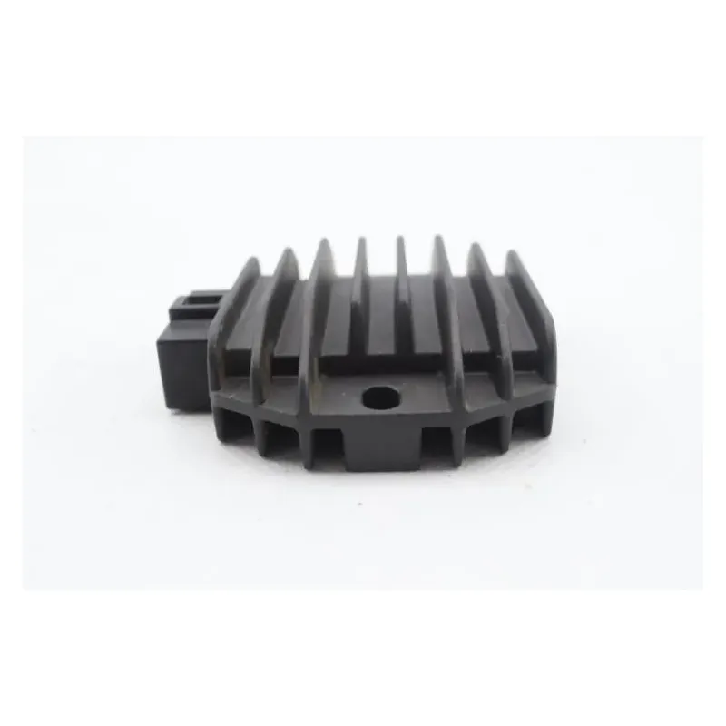Regulateur charge batterie PIAGGIO BEVERLY 125 2004 - 2005