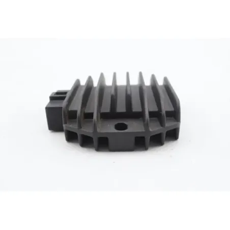 Regulateur charge batterie PIAGGIO BEVERLY 125 2004 - 2005