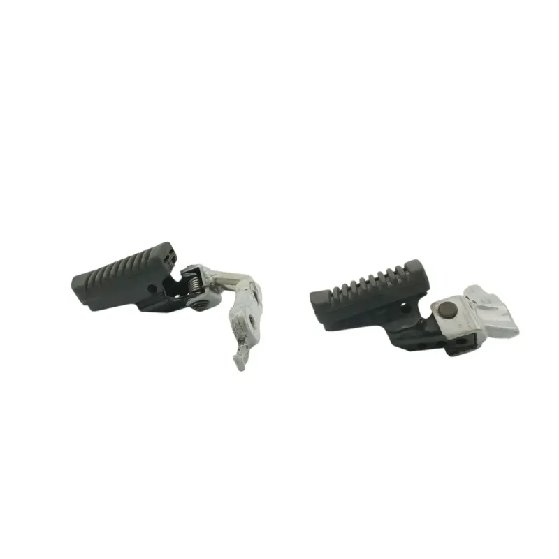 Repose pieds avant droit APRILIA PEGASO 650 1998 - 2000