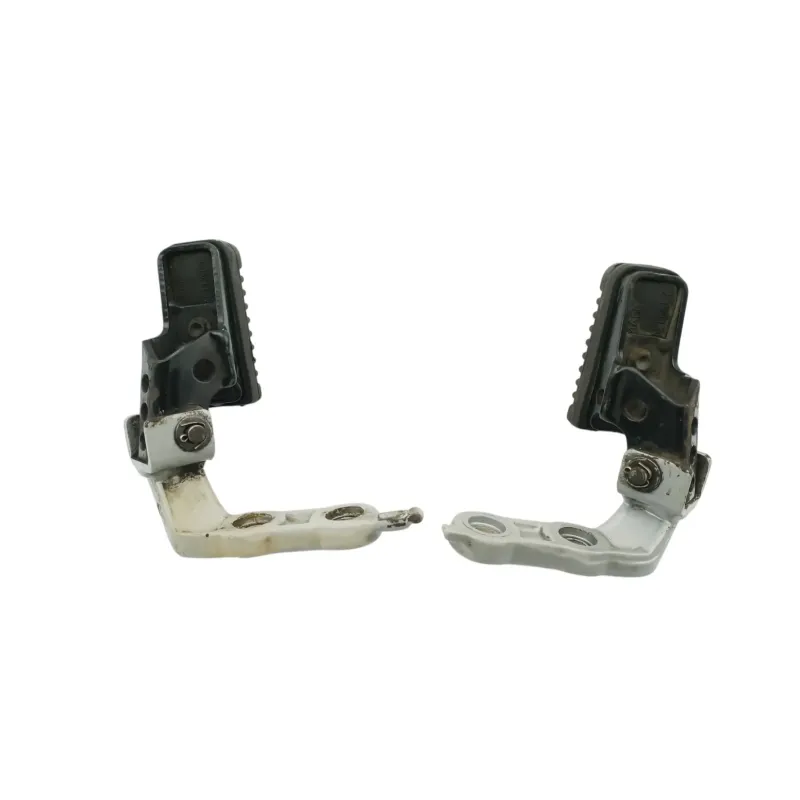 Repose pieds avant droit APRILIA PEGASO 650 1998 - 2000