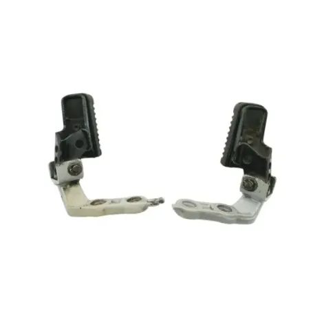 Repose pieds avant droit APRILIA PEGASO 650 1998 - 2000