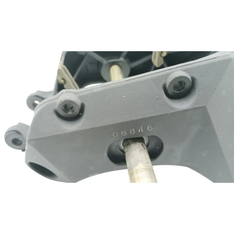 Support moteur MV AGUSTA BRUTALE 910 S 2005 - 2008
