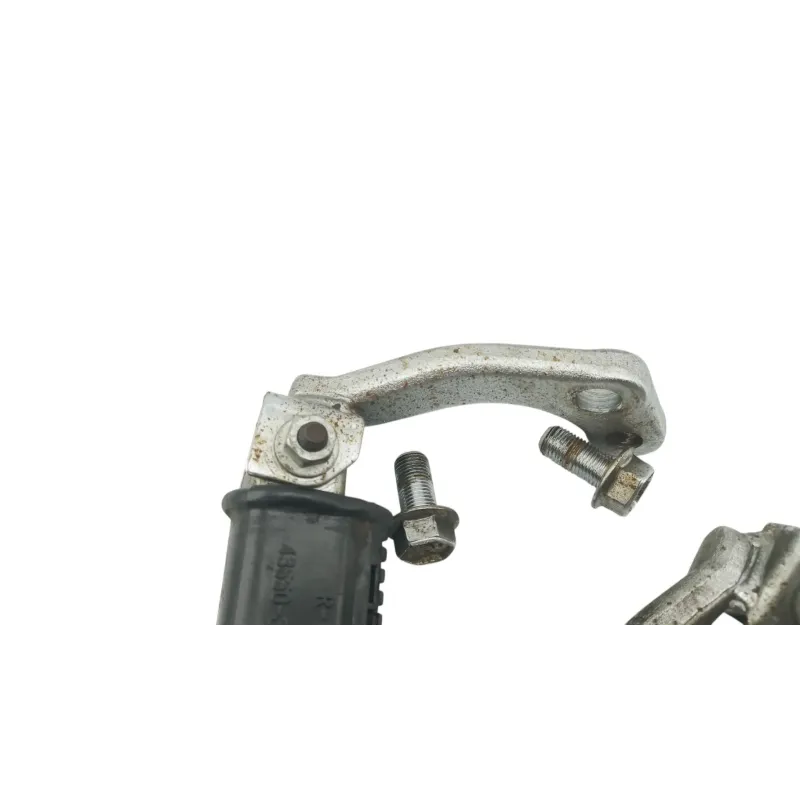 Repose pieds avant droit SUZUKI GN 125 1983 - 2002