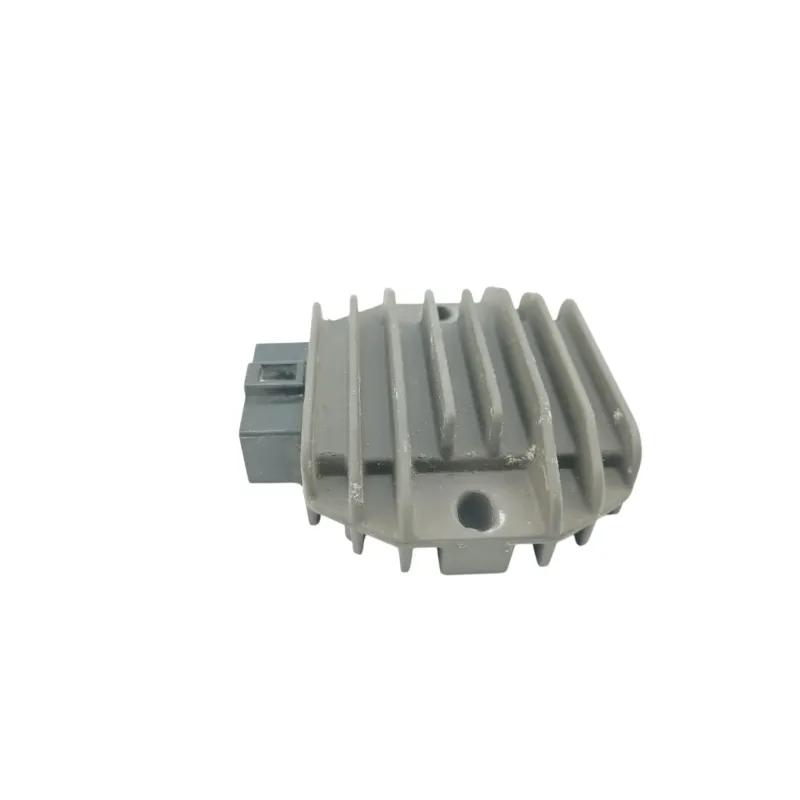 Regulateur charge batterie YAMAHA YZF 125 R 2008 - 2013
