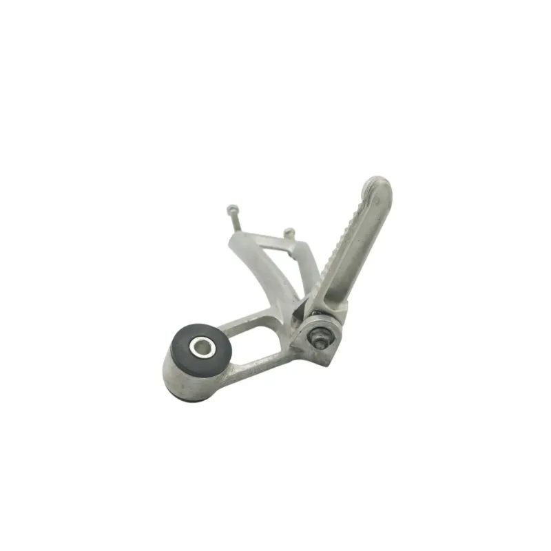 Platine arriere droite YAMAHA YZF 600 R6 2003 - 2004