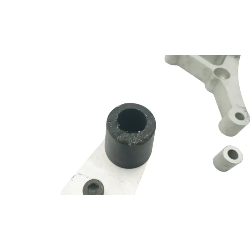 Pare carter moteur YAMAHA YZF 600 R6 2003 - 2004