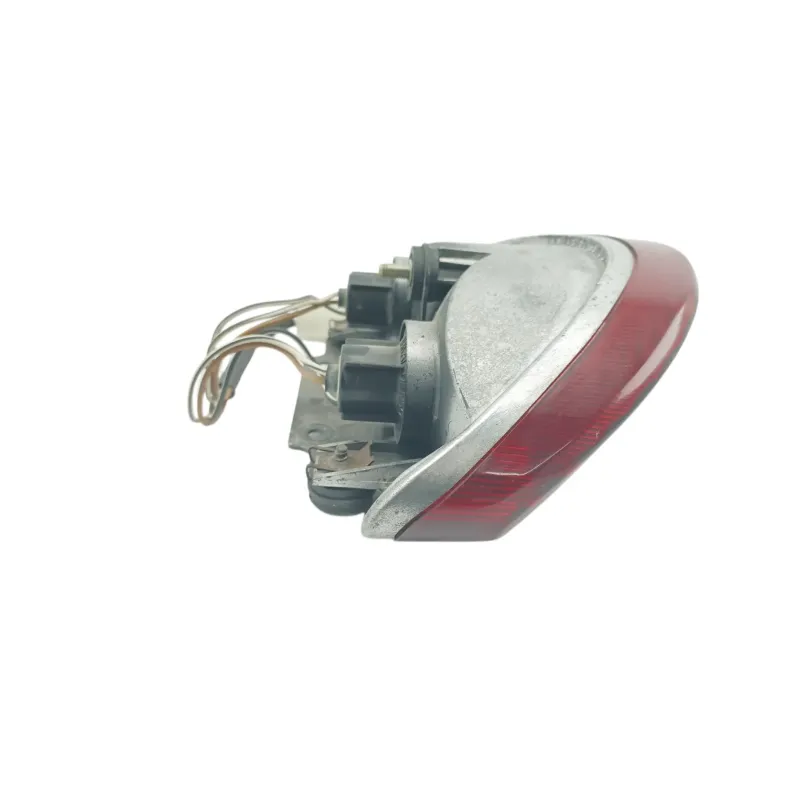 Feu arriere SUZUKI SV 650 S 1999 - 2002