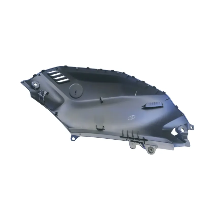 Cache reservoir droit YAMAHA YZF 125 R 2023 - 2025