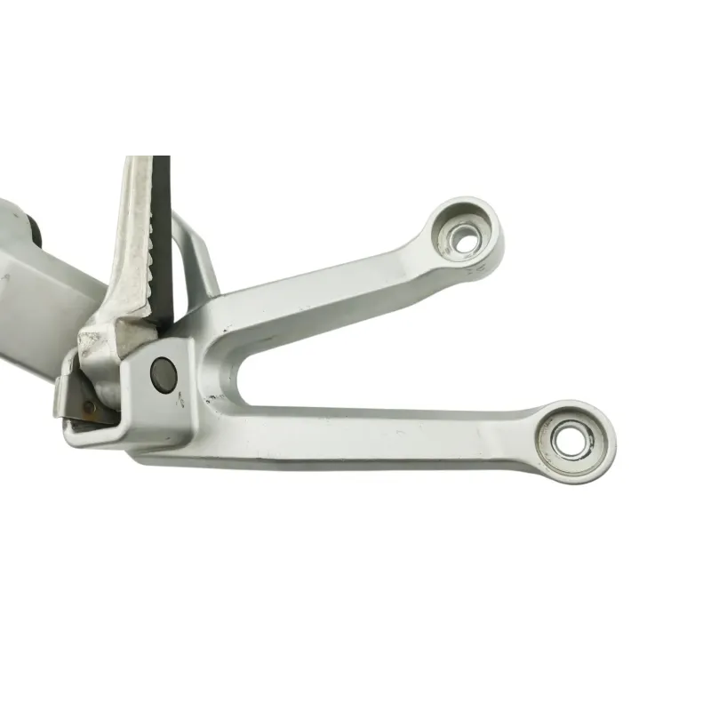 Platine arriere droite SUZUKI SV 1000 S 2003 - 2006