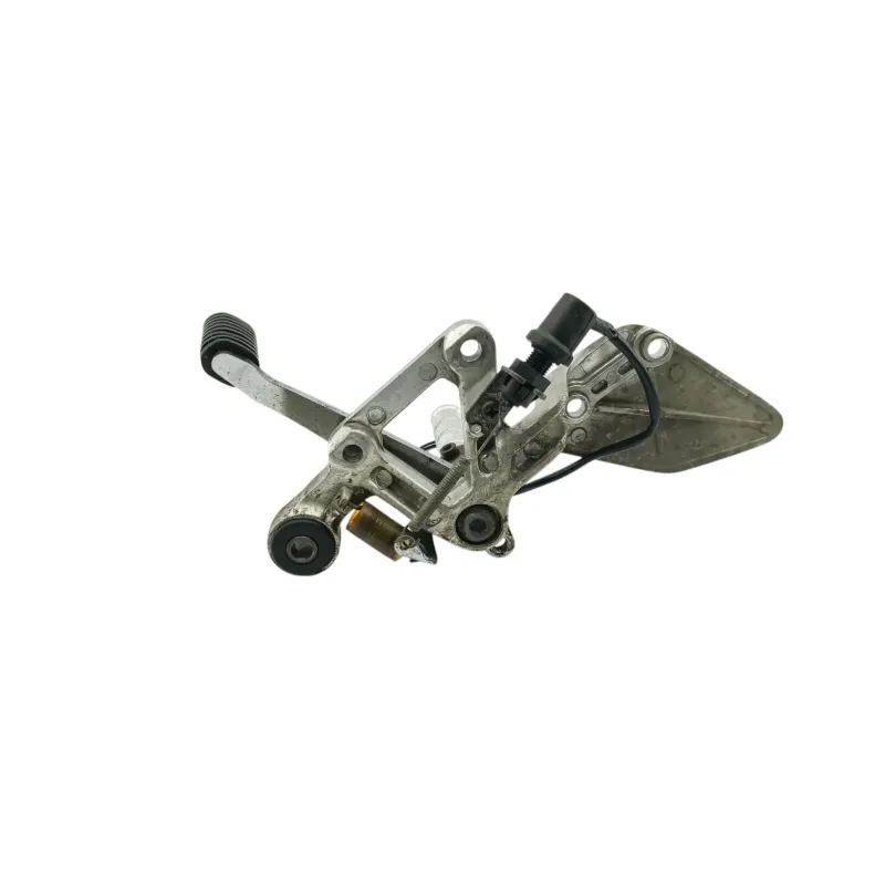 Platine avant droite YAMAHA FZS 600 FAZER 1998 - 2001