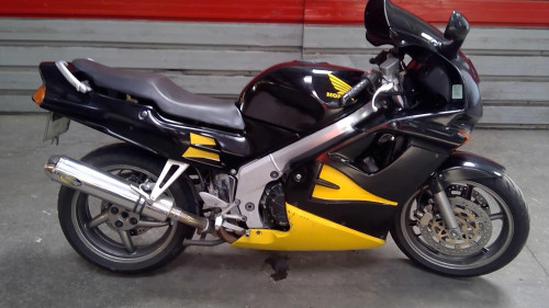HONDA VFR750 F