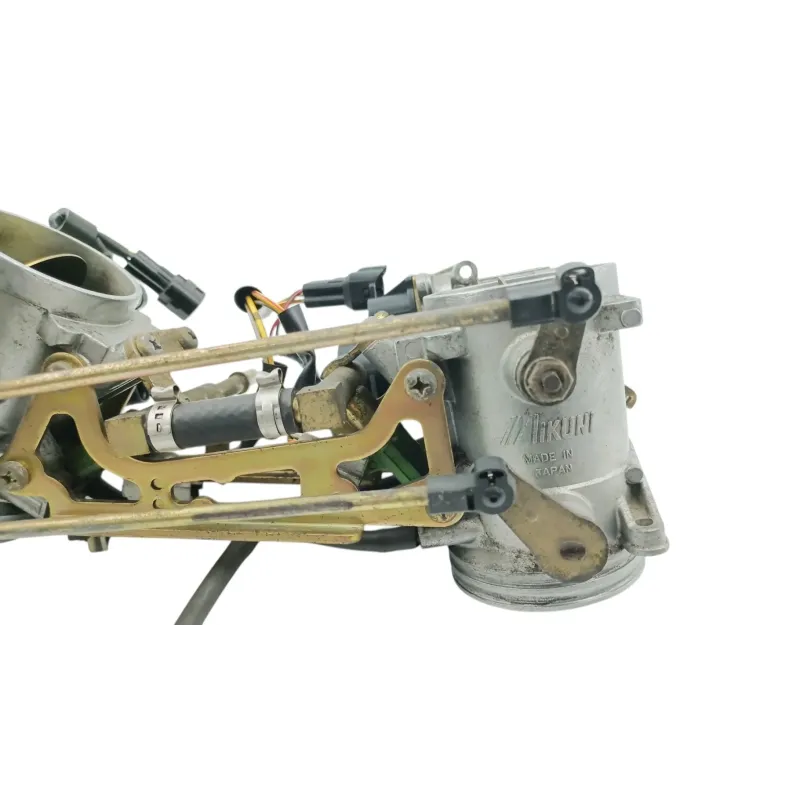 Rampe d'injection SUZUKI SV 1000 S 2003 - 2006