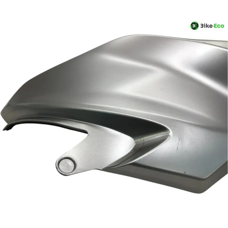 Cache reservoir droit HONDA CB 125 R 2018-2024