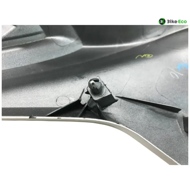 Cache reservoir droit HONDA CB 125 R 2018-2024