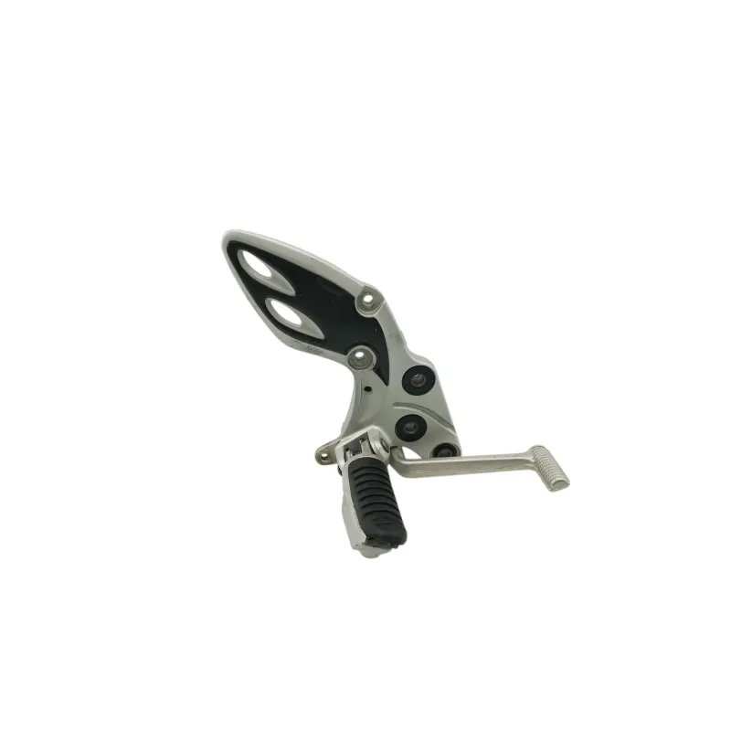 Platine avant droite SUZUKI GSXR 1300 HAYABUSA 2008 - 2010