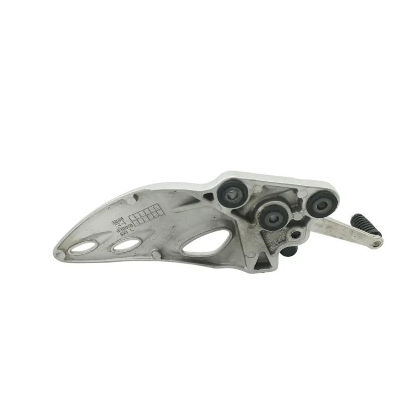 Platine avant gauche SUZUKI GSXR 1300 HAYABUSA 2008 - 2010