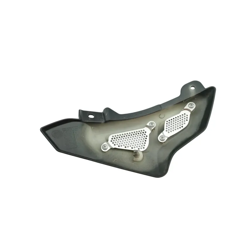 Habillage de cadre droit VOGE AC 300 ABS 2020 - 2025