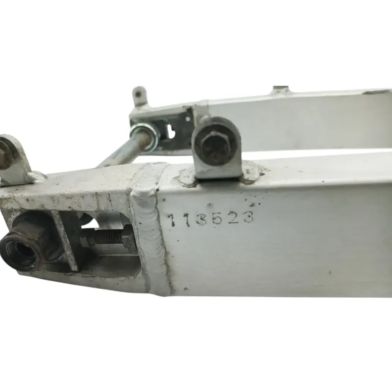Bras oscillant SUZUKI XF 650 FREEWIND 1997 - 2001