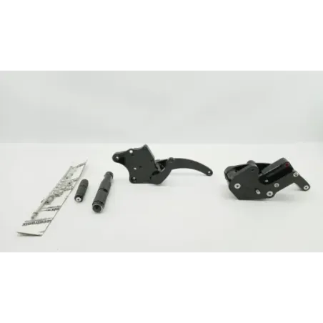 Platine avant droite HARLEY DAVIDSON FLST 1450 SOFTAIL 2000 - 2005