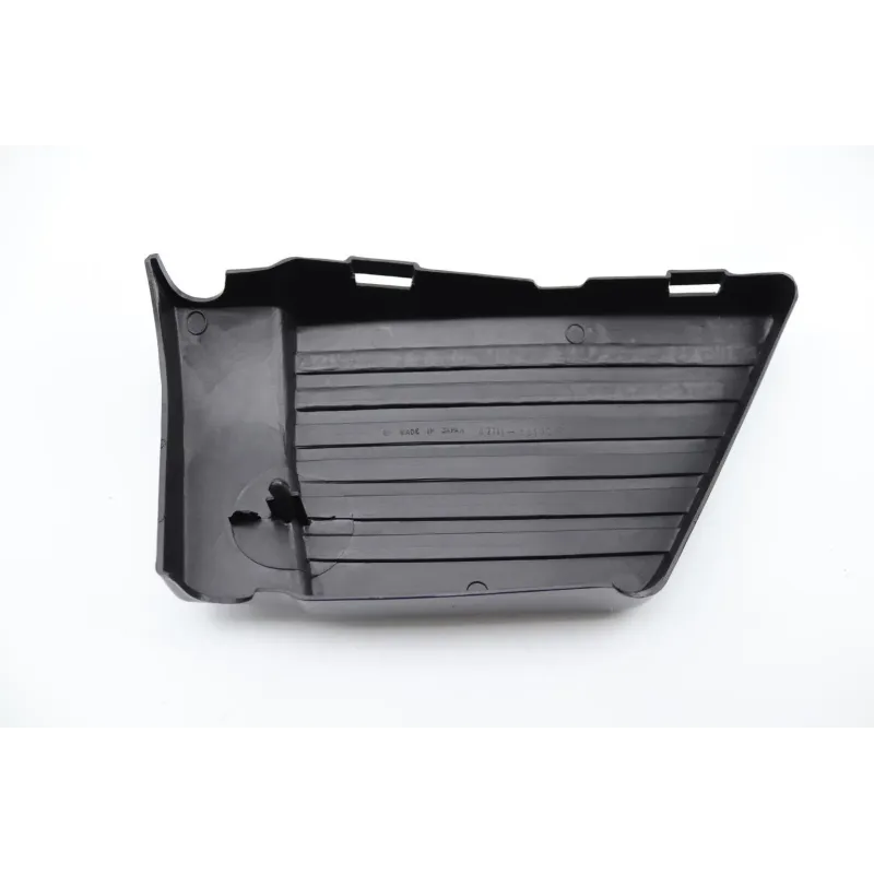 Cache sous selle droit SUZUKI GSX 400 E 1980 - 1981
