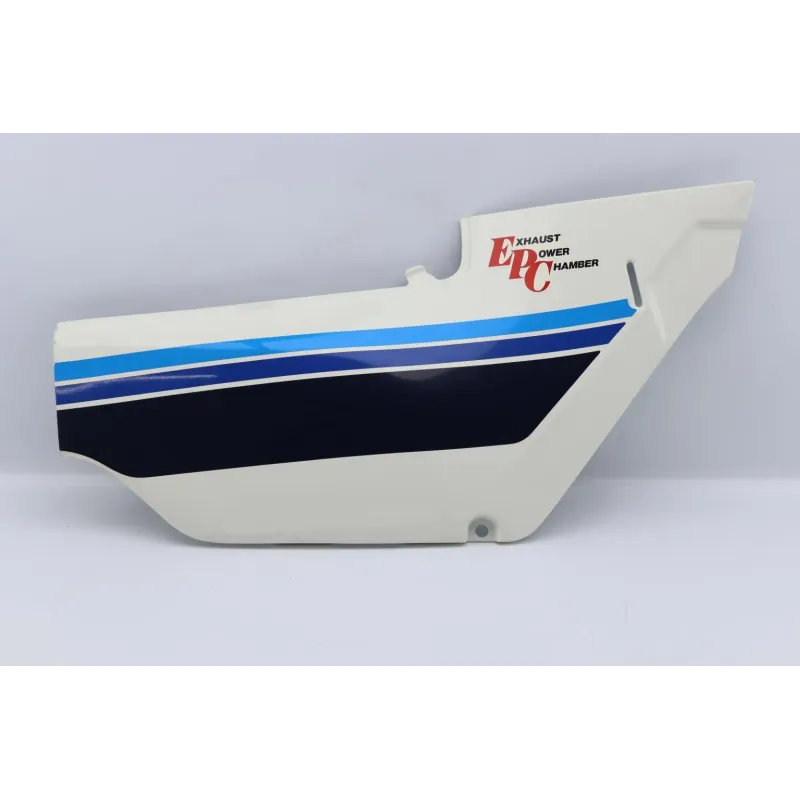 Cache lateral droit SUZUKI RG 80 1985 - 1985