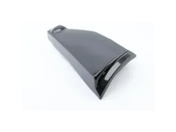 Cache carenage sous selle gauche SUZUKI GT 125 X4 1980 - 1984