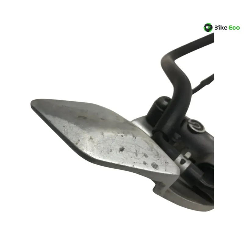 Platine avant droite YAMAHA FJR 1300 2003-2005 ABS