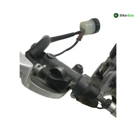 Platine avant droite YAMAHA FJR 1300 2003-2005 ABS