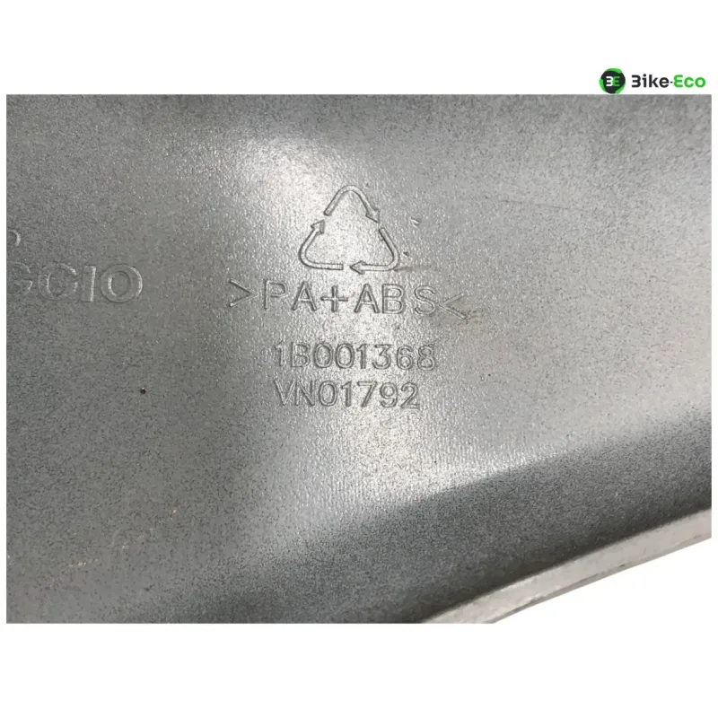 Cache carenage coque arriere PIAGGIO LIBERTY 50 2021-2024 IGET 3V