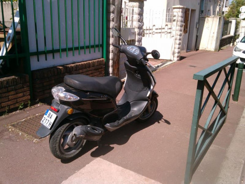 PIAGGIO FLY 50 05-10 4 T
