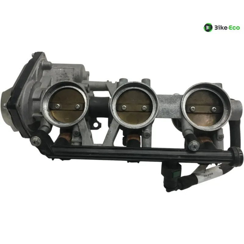 Rampe d'injection MV AGUSTA BRUTALE 800 2012-2015