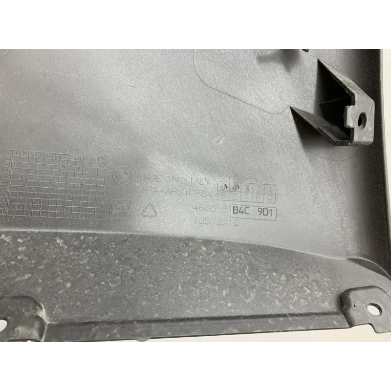 Cache flanc de carenage gauche BMW M 1000 RR 2025