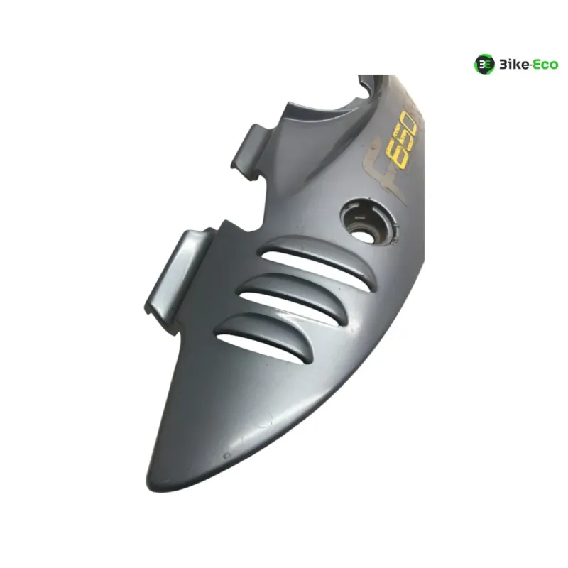 Cache carenage coque arriere droit BMW F 650 GS 2000-2003