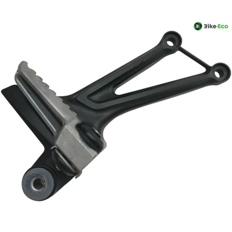 Platine et repose pieds arriere droit KAWASAKI Z 900 RS 2018-2019
