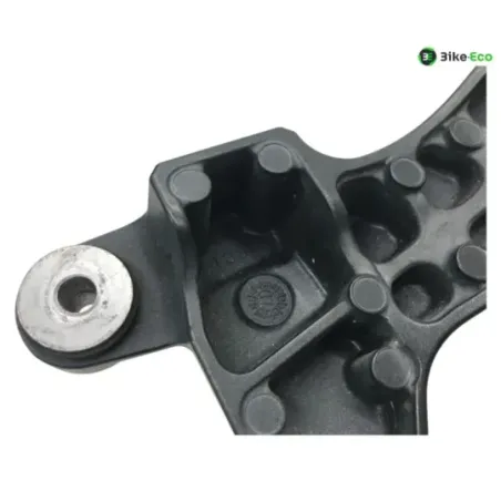 Platine et repose pieds arriere droit KAWASAKI Z 900 RS 2018-2019