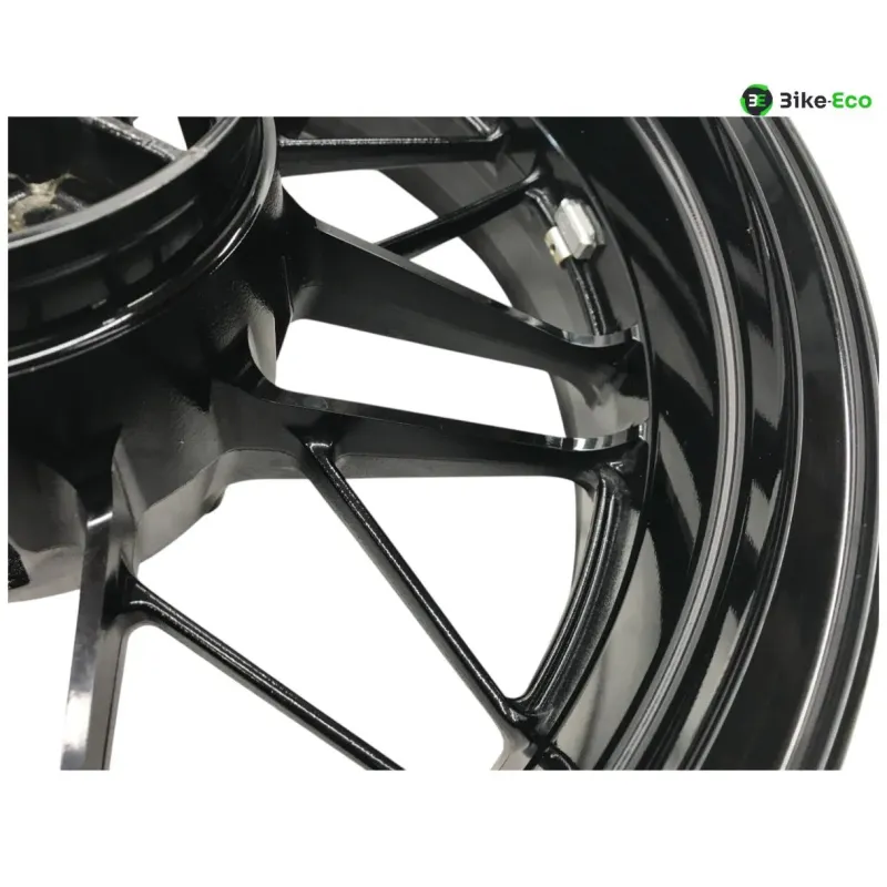 Jante arriere KAWASAKI Z 900 RS 2018-2019