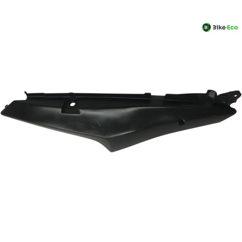 Cache carenage coque arriere droit SUZUKI DL 650 2007-2011 VSTROM